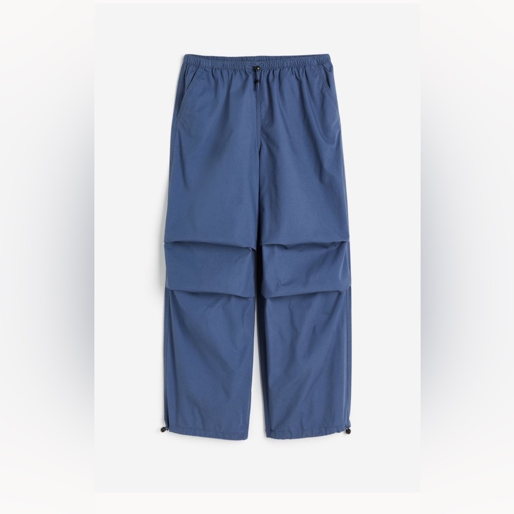 H&M Cute Pants . Size is Small.